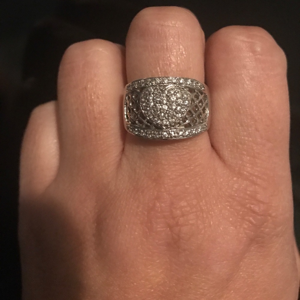 Sterling silver heart  ring with CZ. Size 8